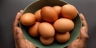 Câte ouă poți mânca pe zi pentru a-ți menține sănătatea în echilibru?